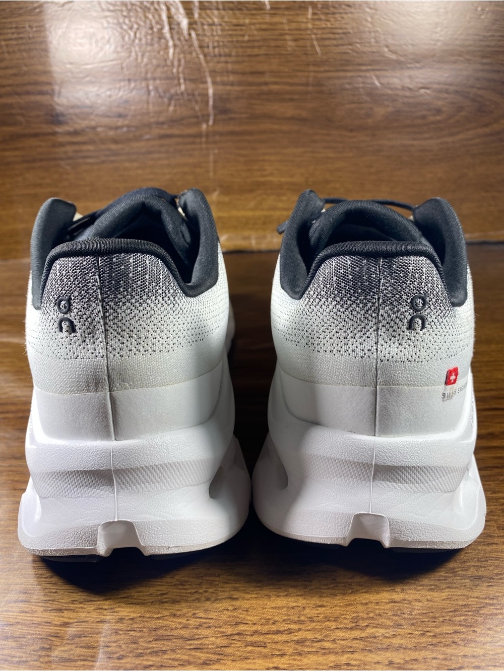 On Cloudtilt women’s shoe size 10.5 - Picture 3 of 12